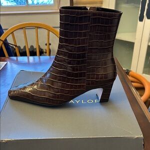 Ann Taylor Croc-Embossed Pointed Toe Ankle Boots in Dark Brown